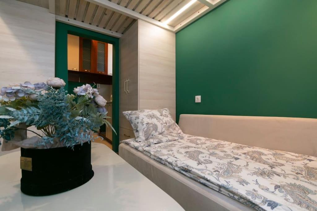 Апартаменты Loft Studio In The City Center София Экстерьер фото